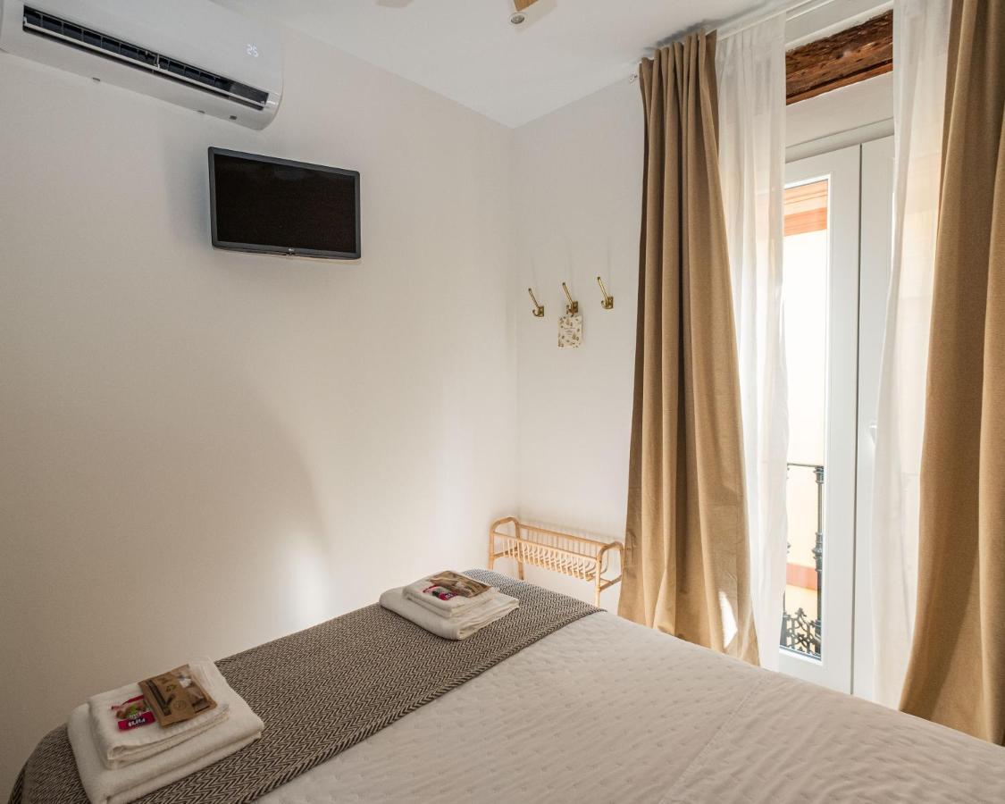 Eme Sevilla Turistica Ngoại thất bức ảnh